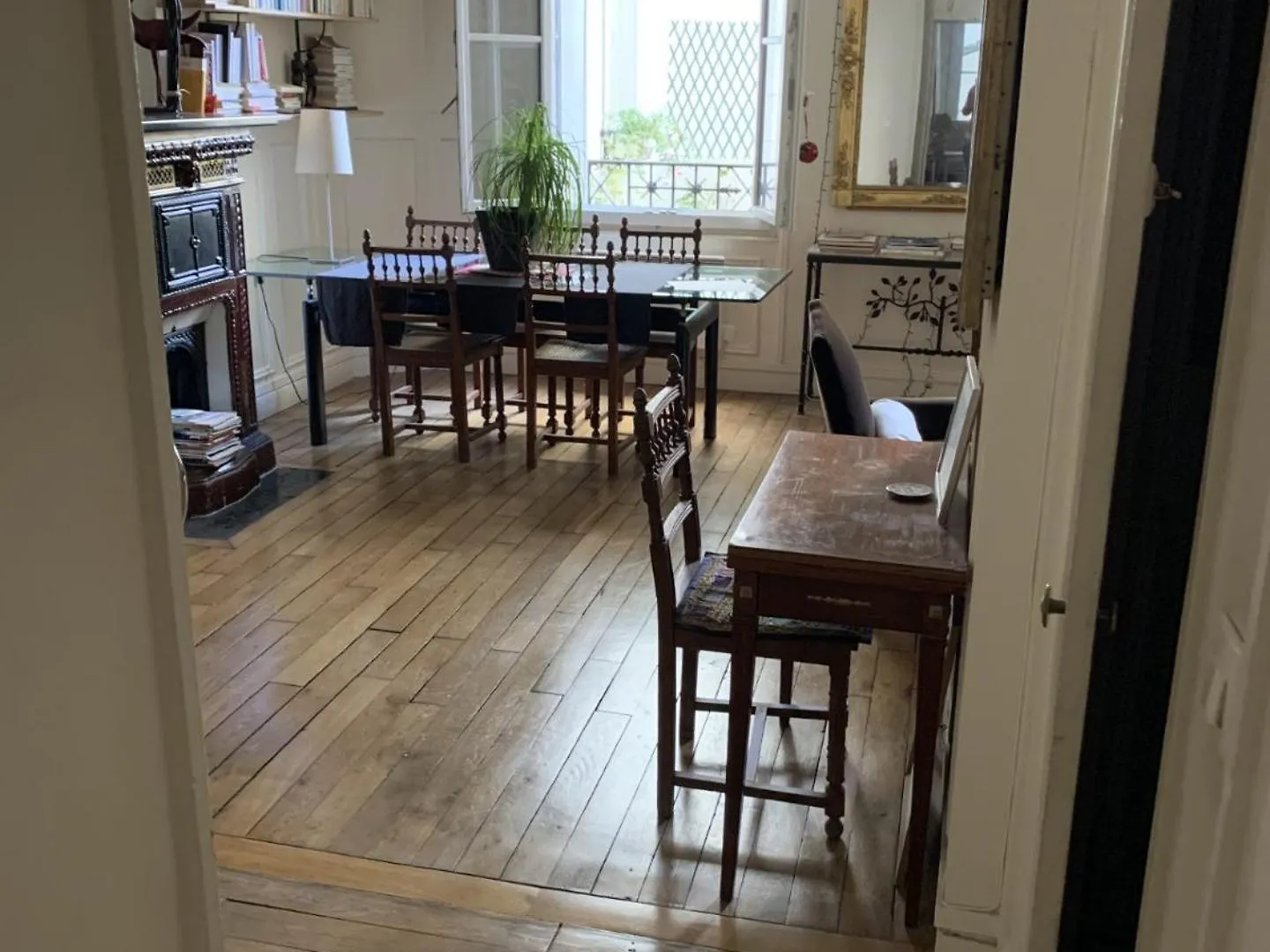 Eiffel Tower - Quiet, Charming Apartment - 2 Prs باريس